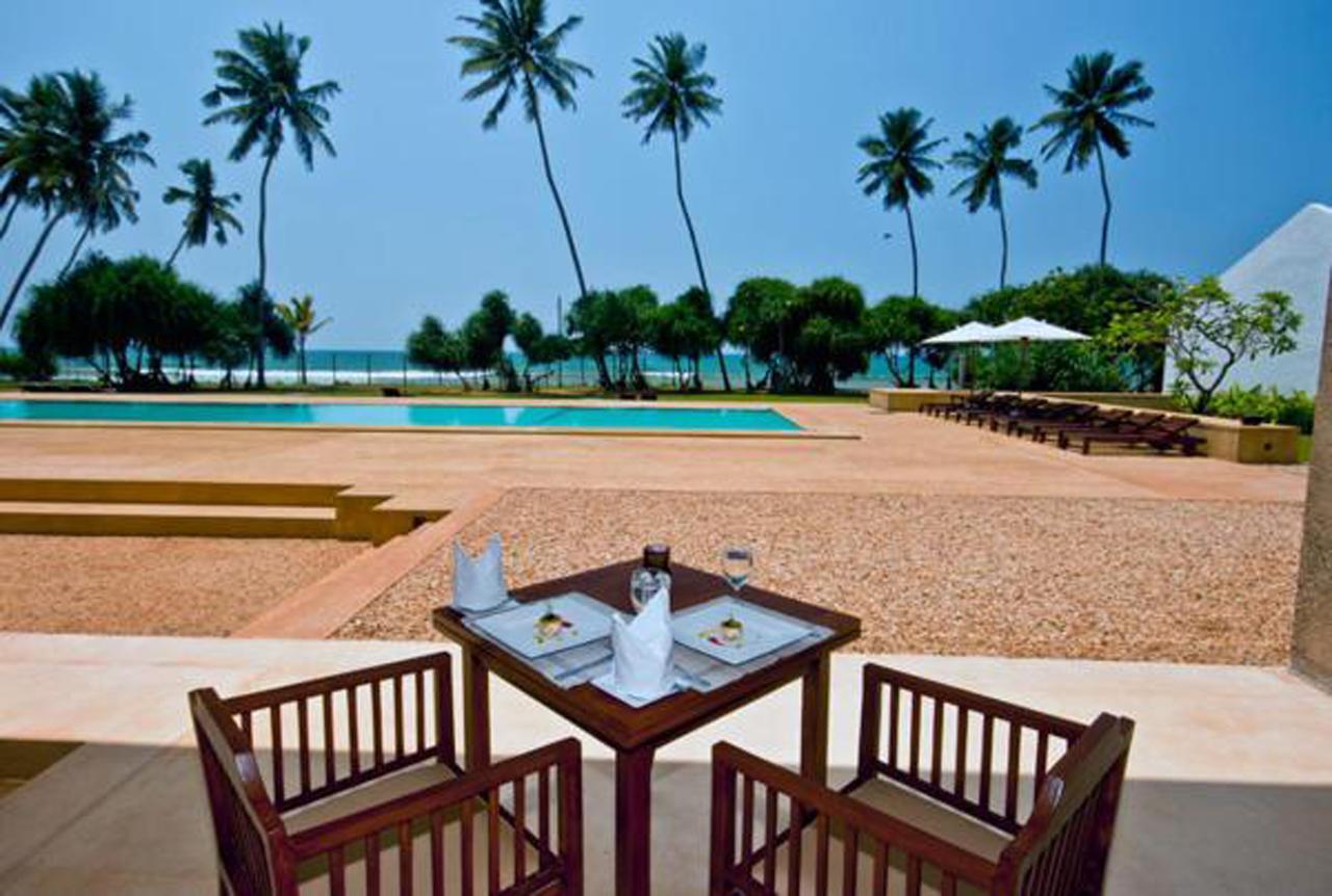 Grand Beach Вадува Екстериор снимка
